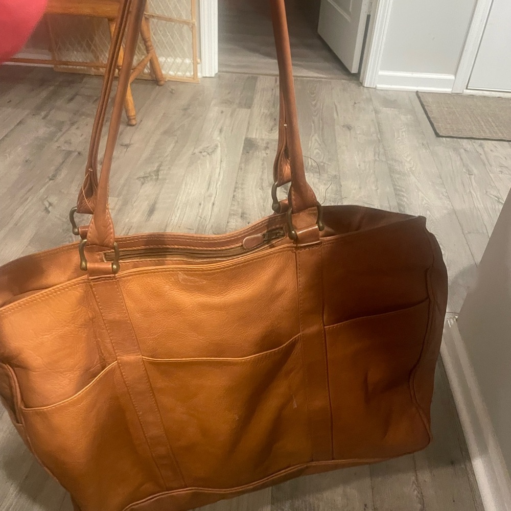 100% Columbian Leather Travel Tote Bag